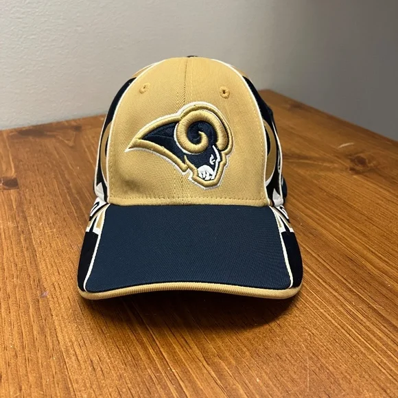 NFL LA Rams, OS - Picture 2 of 13